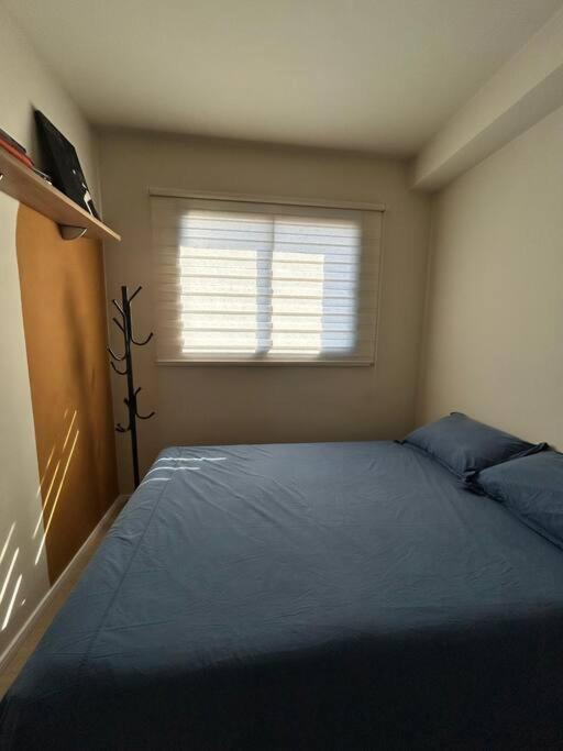 Na Liberdade A 500 Metros Do Metro Apartamento *